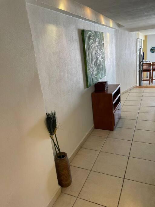Beachfront View Condo Beside La Isla Mall Puerto Vallarta Exterior photo