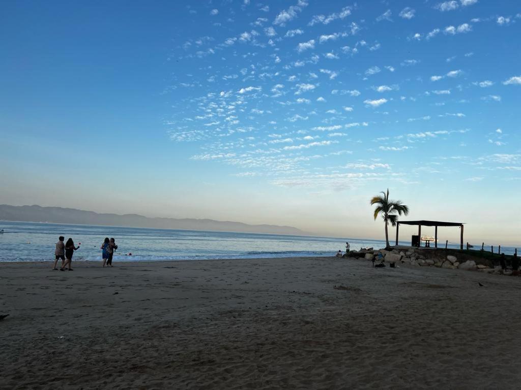 Beachfront View Condo Beside La Isla Mall Puerto Vallarta Exterior photo